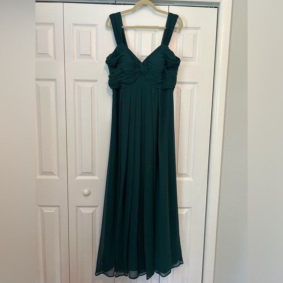 Azazie Kaitlynn Dress in Pine - Picture 1 of 4